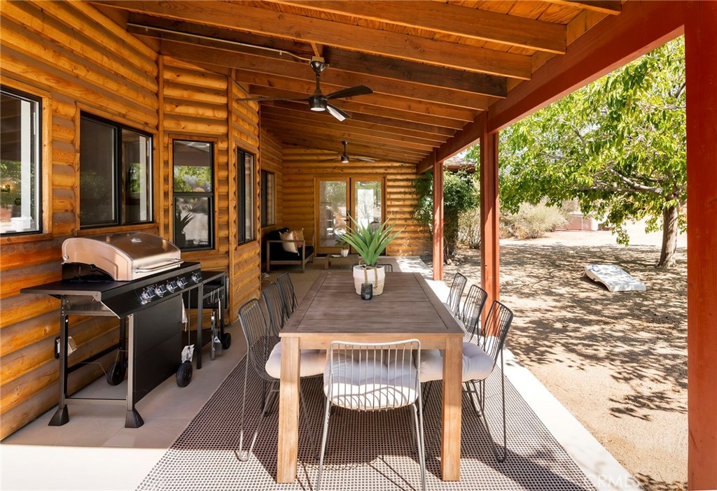 53655 Annie Oakley Rd, Pioneertown, CA 92268