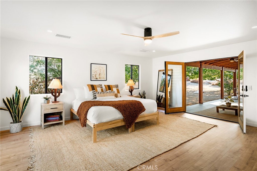 53655 Annie Oakley Rd, Pioneertown, CA 92268