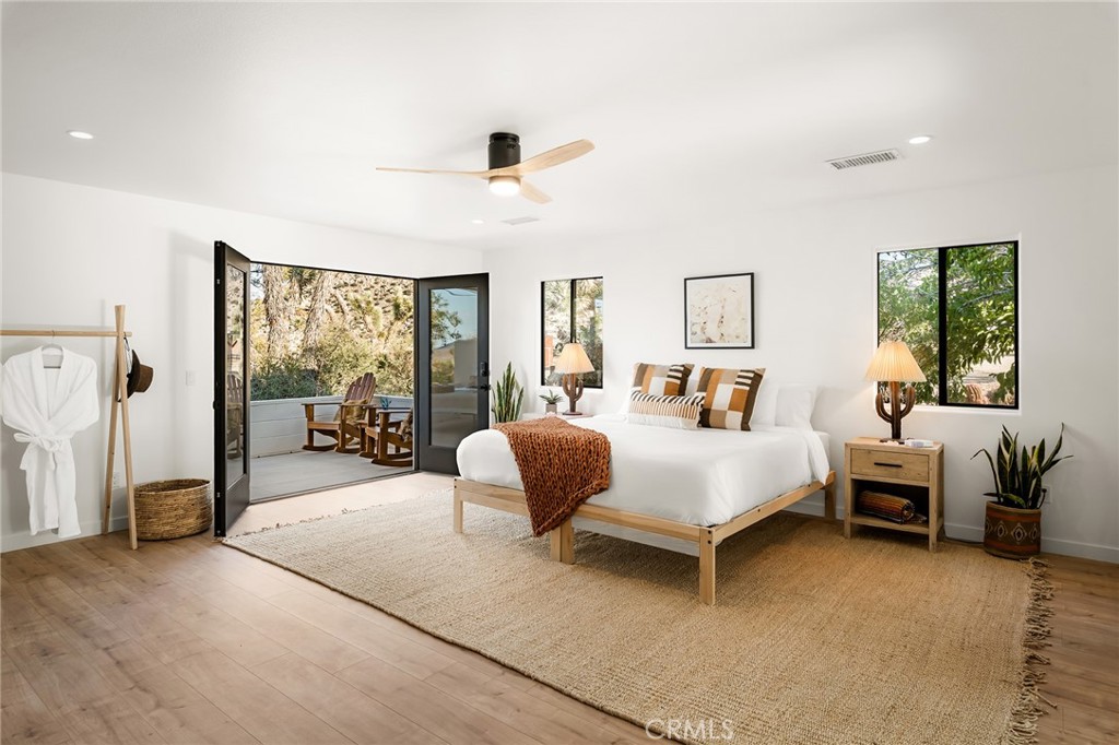 53655 Annie Oakley Rd, Pioneertown, CA 92268