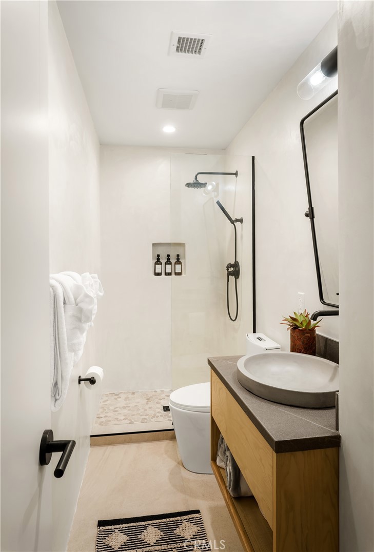 53655 Annie Oakley Rd, Pioneertown, CA 92268