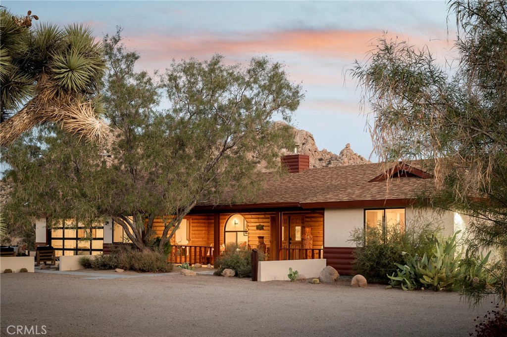 53655 Annie Oakley Rd, Pioneertown, CA 92268