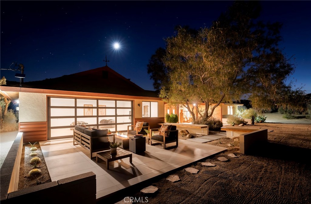 53655 Annie Oakley Rd, Pioneertown, CA 92268