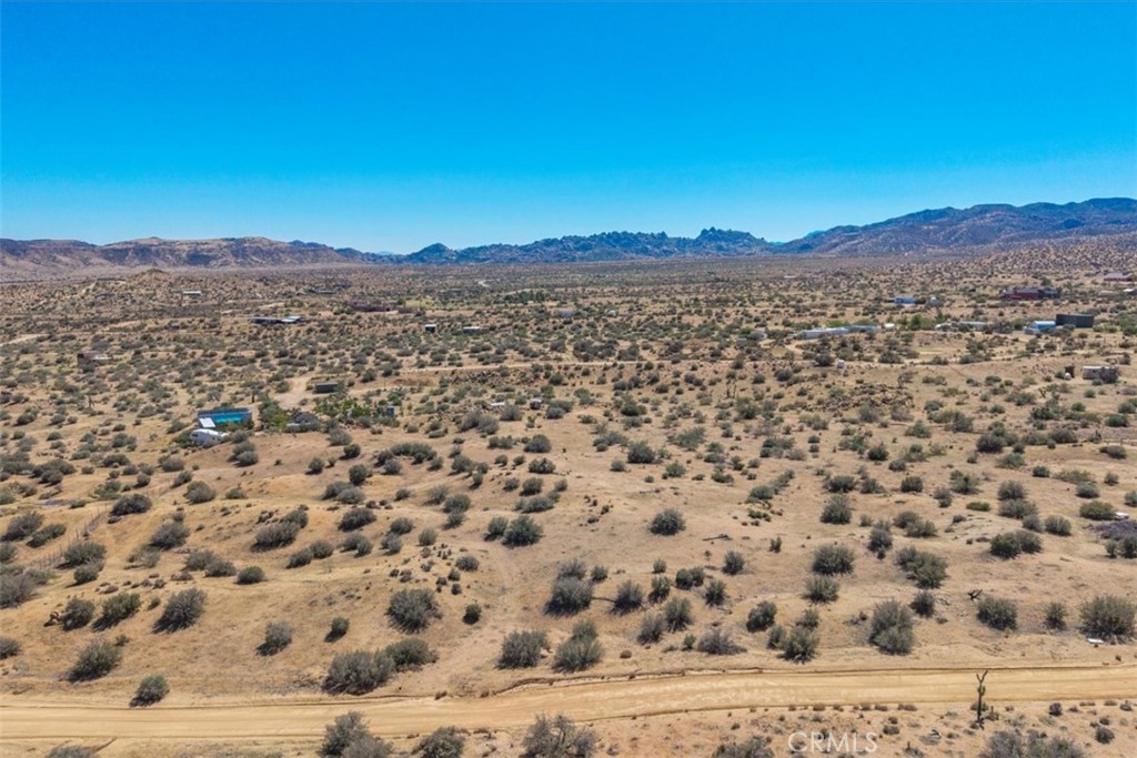 51975 Latigo Ln, Pioneertown, CA 92284