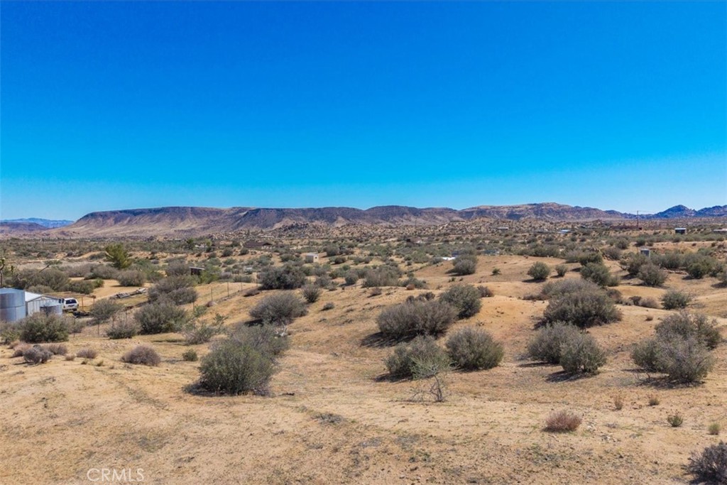 51975 Latigo Ln, Pioneertown, CA 92284