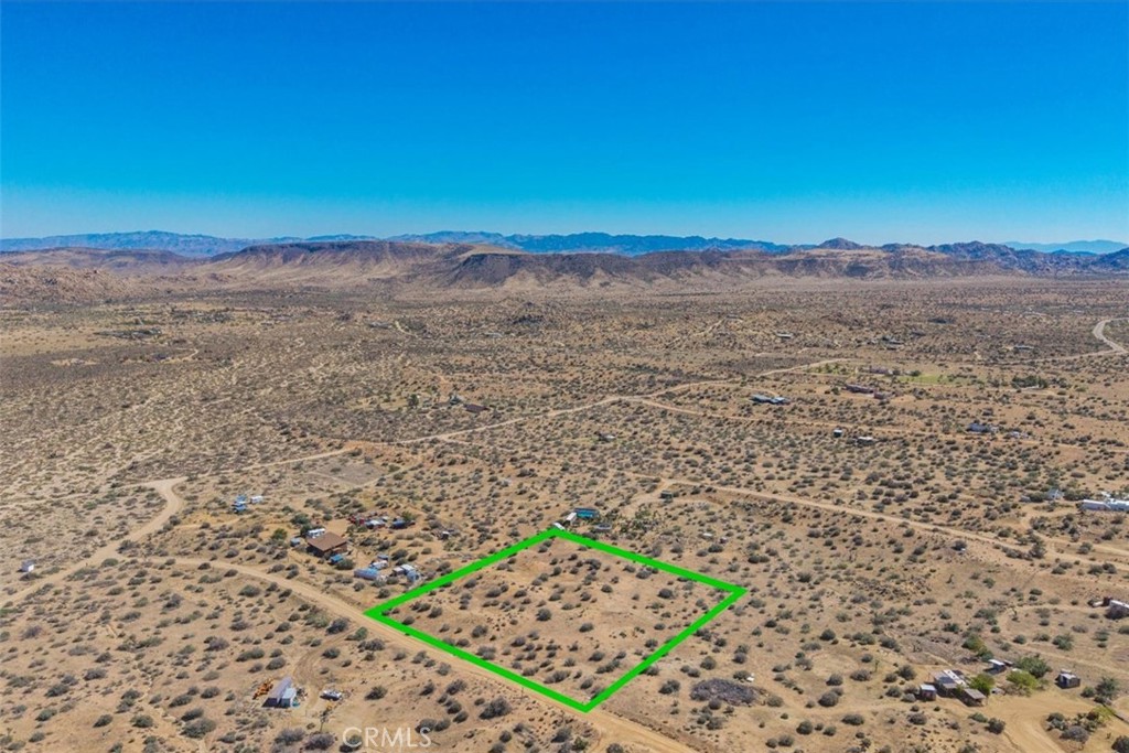 51975 Latigo Ln, Pioneertown, CA 92284