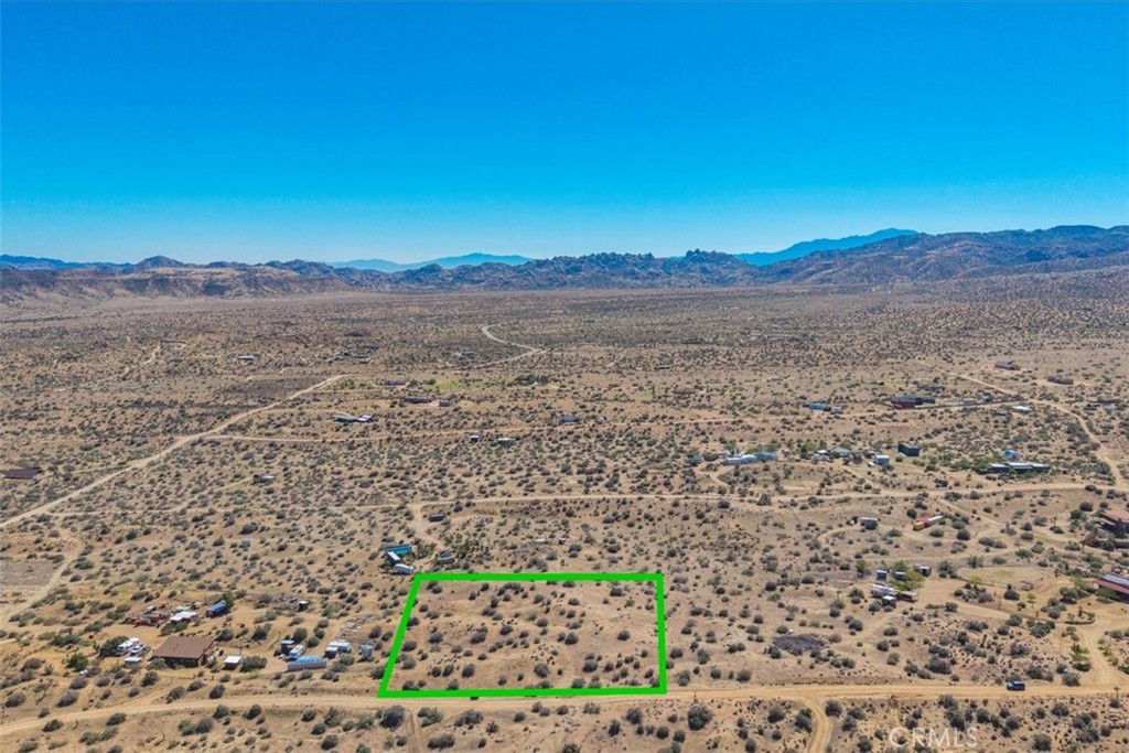 51975 Latigo Ln, Pioneertown, CA 92284