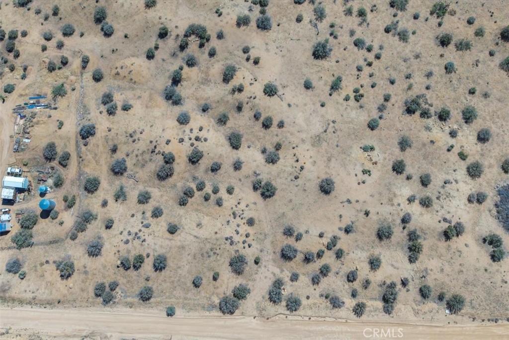 51975 Latigo Ln, Pioneertown, CA 92284