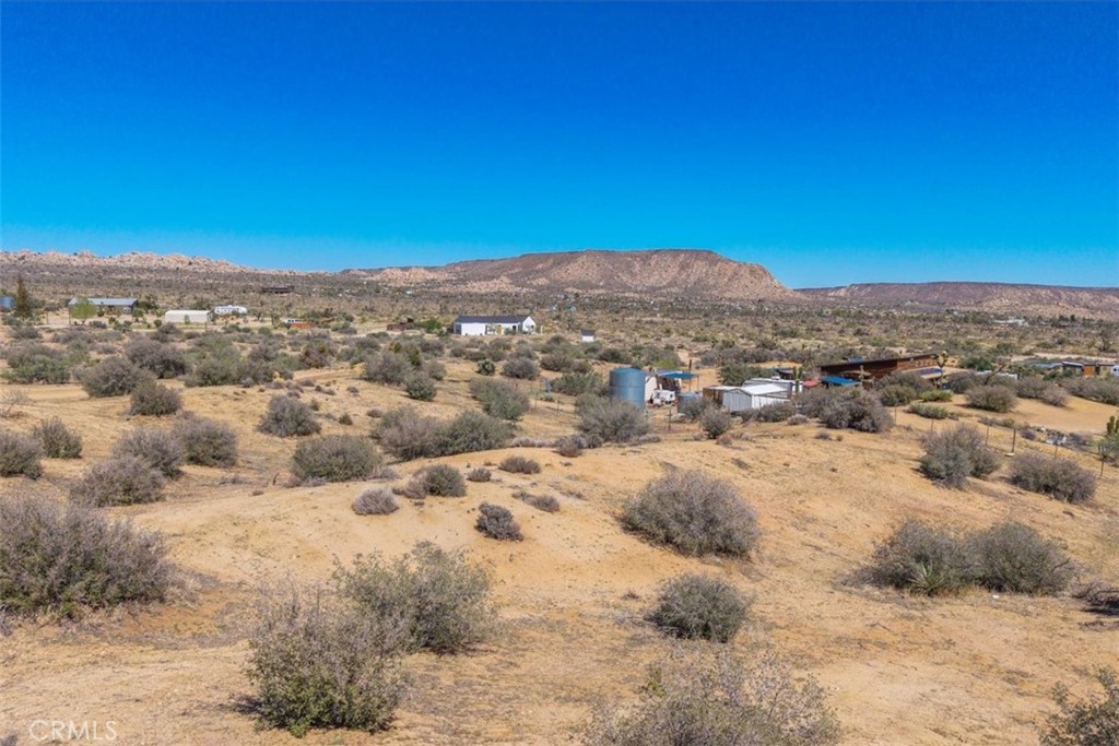 51975 Latigo Ln, Pioneertown, CA 92284