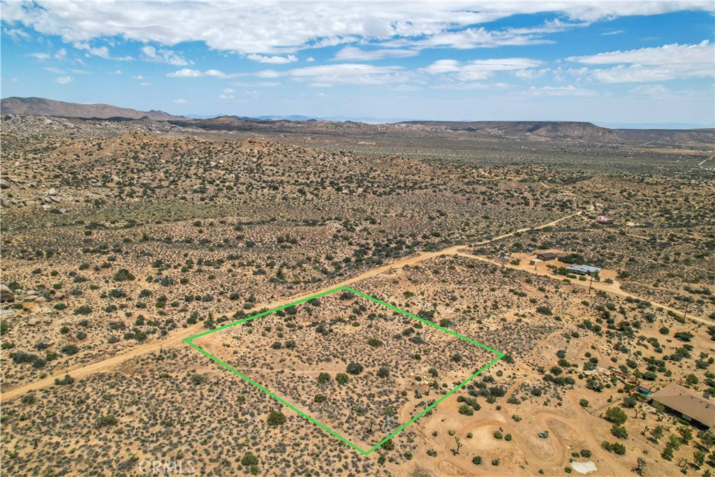 51098 Geronimo Trl, Pioneertown, CA 92286