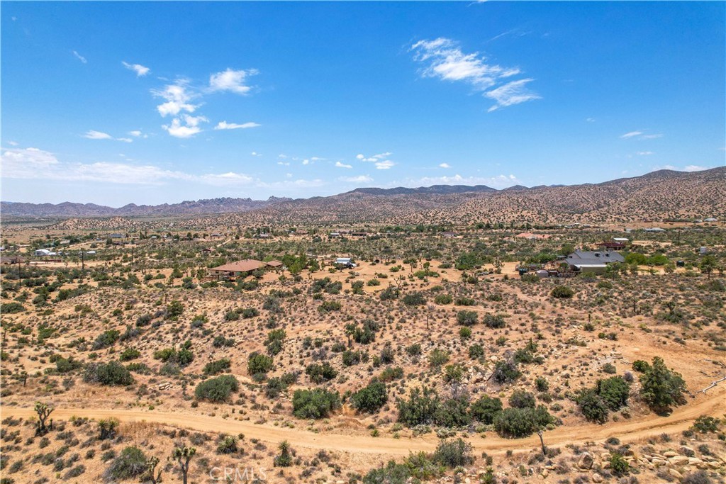 51098 Geronimo Trl, Pioneertown, CA 92286