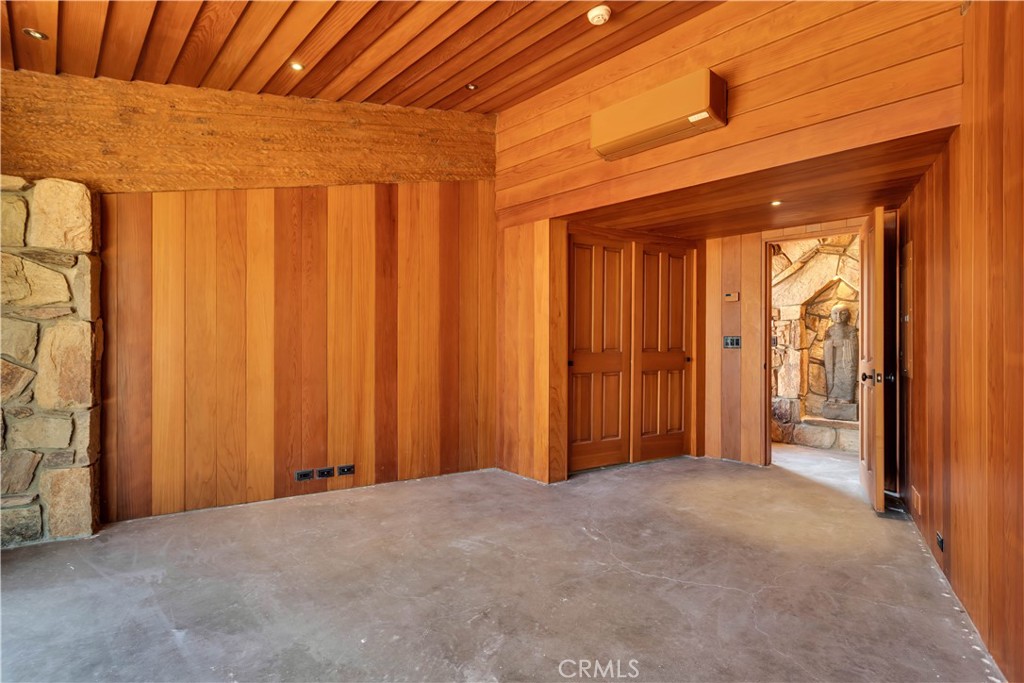 55290 Flying Tigers Rd, Pioneertown, CA 92268