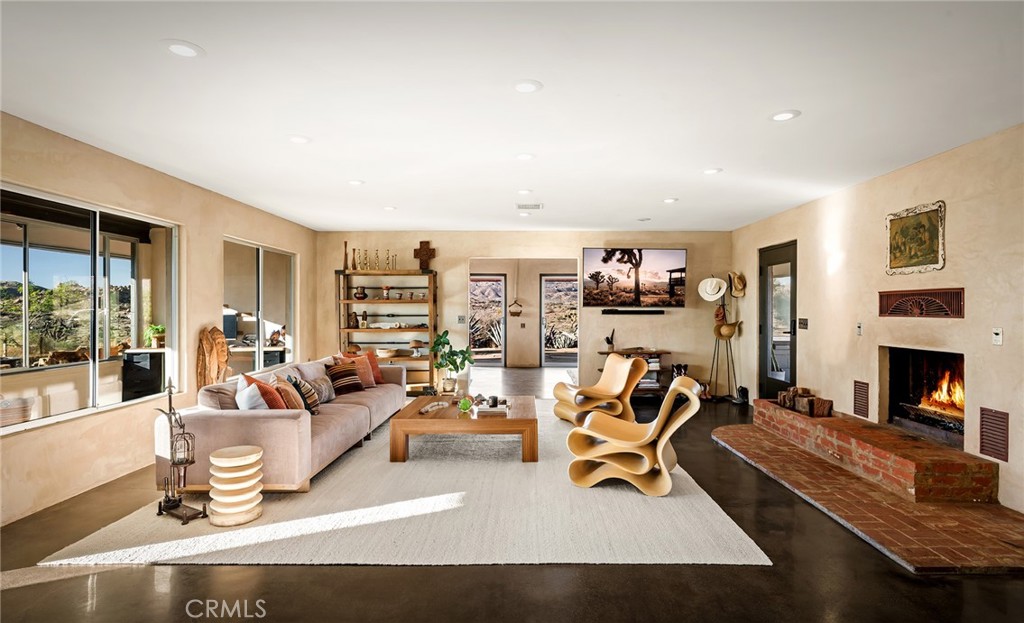 2680 Vine, Pioneertown, CA 92268