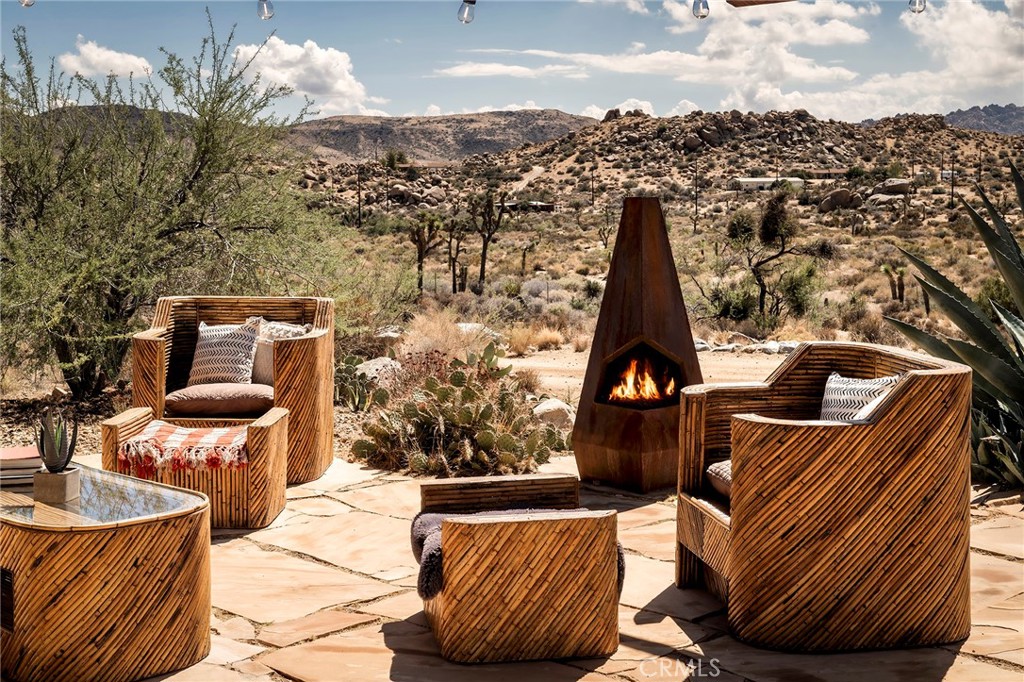 2680 Vine, Pioneertown, CA 92268