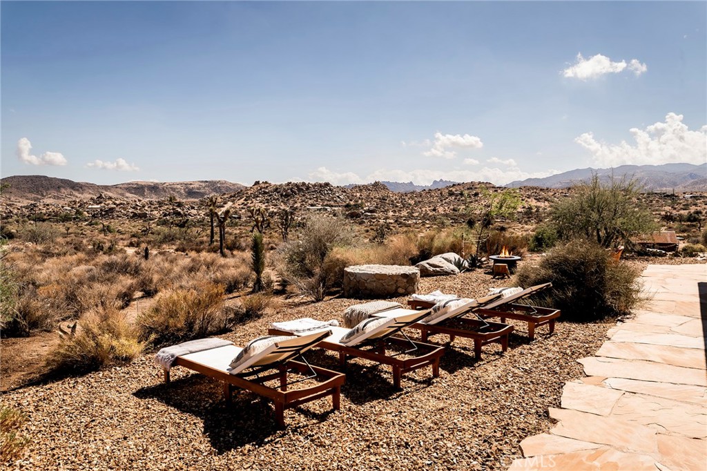 2680 Vine, Pioneertown, CA 92268