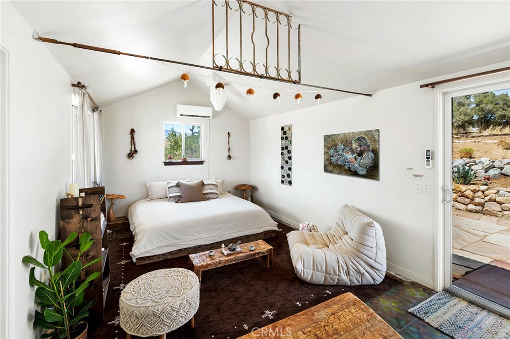 2680 Vine, Pioneertown, CA 92268