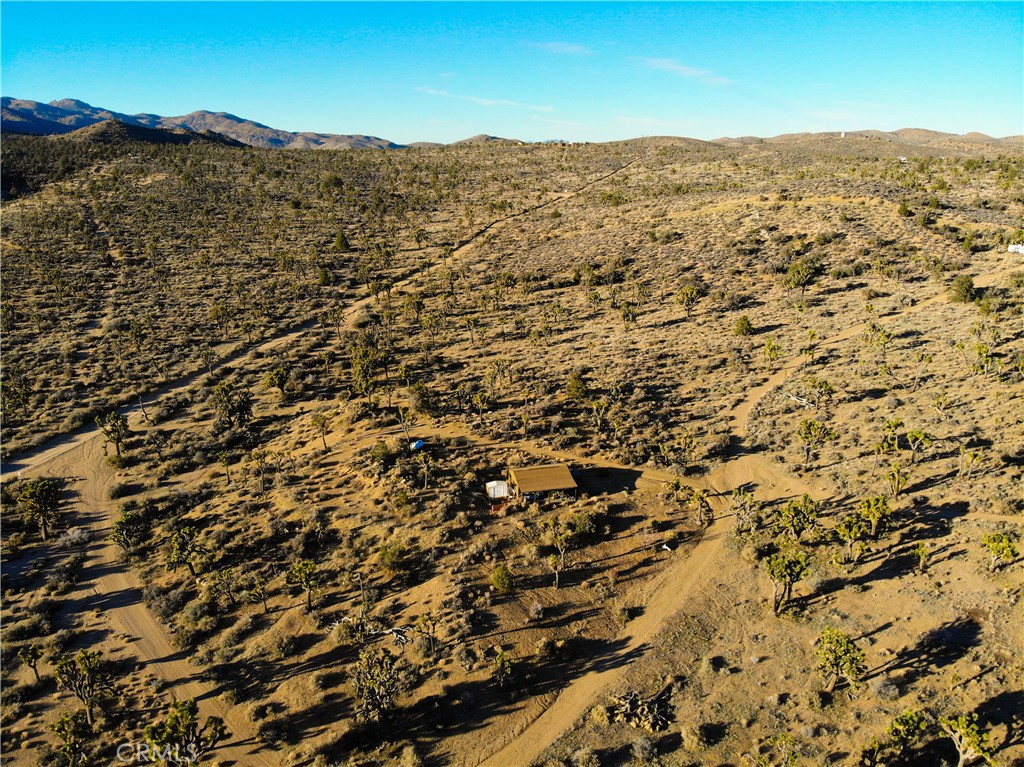 1352 Orion Trl, Pioneertown, CA 92268