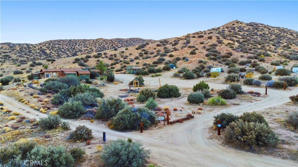2860 Orange Trl, Pioneertown, CA 92268