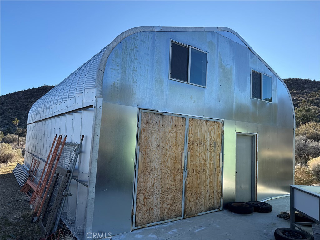 46861 Burns Canyon Rd., Pioneertown, CA 92268