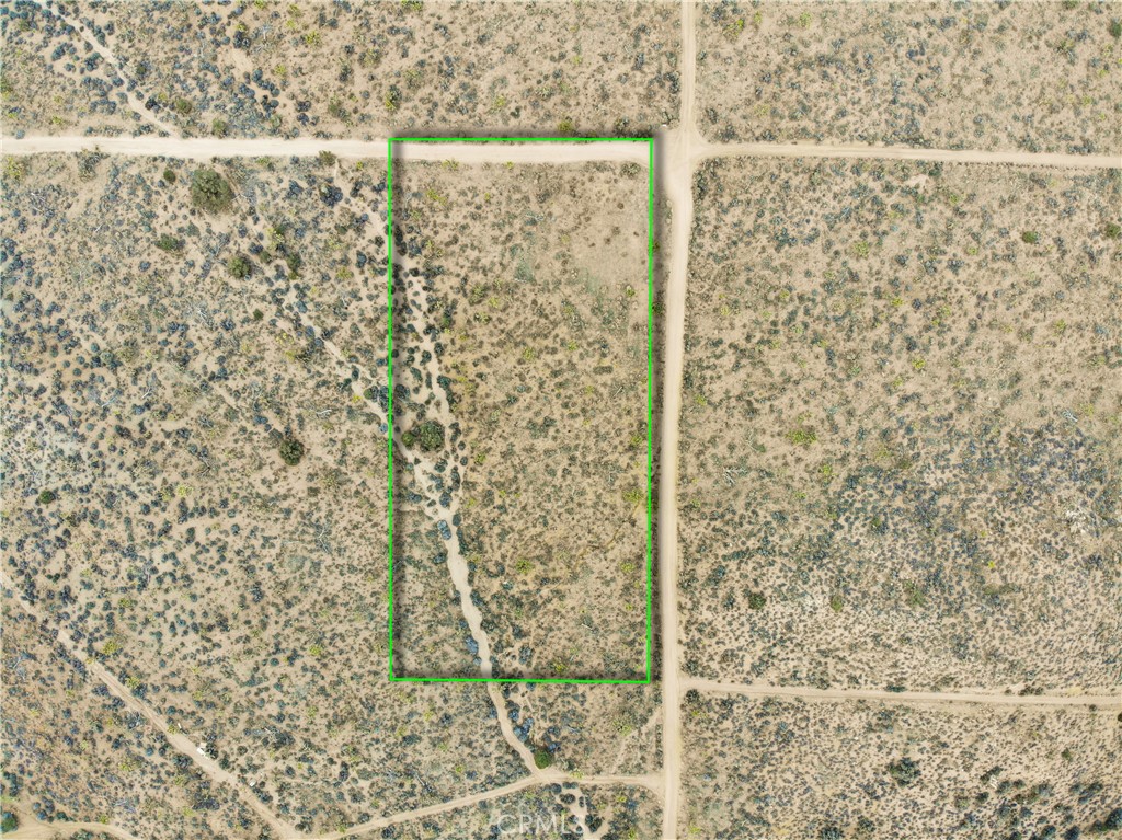 1352 Orion Trl, Pioneertown, CA 92268