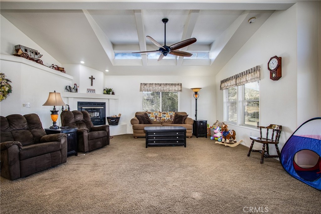 2863 Ox Yoke, Pioneertown, CA 92268