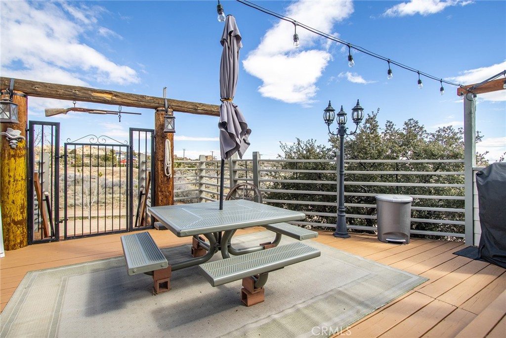 2863 Ox Yoke, Pioneertown, CA 92268