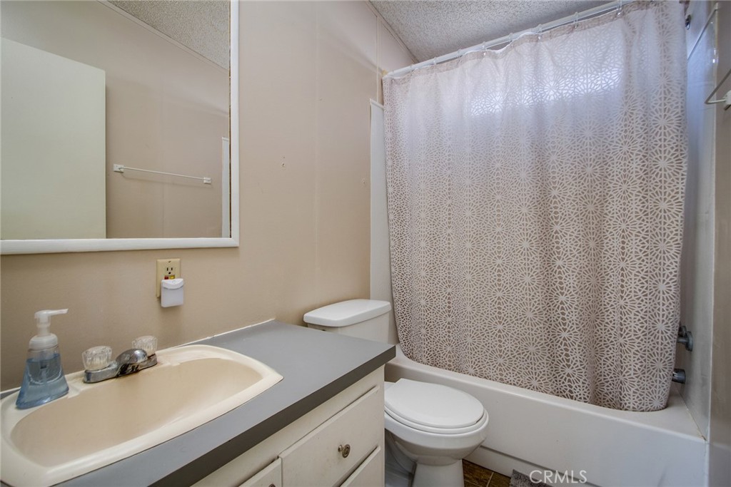 2863 Ox Yoke, Pioneertown, CA 92268