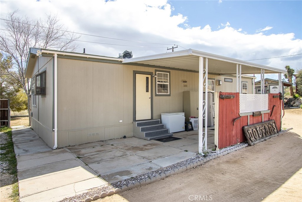 2863 Ox Yoke, Pioneertown, CA 92268