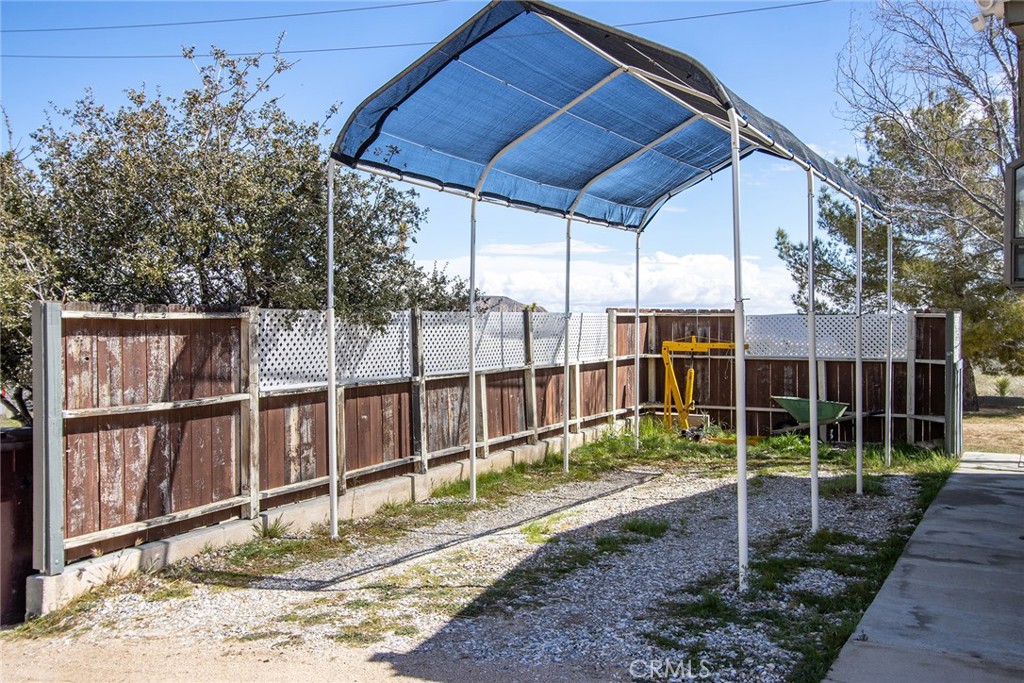 2863 Ox Yoke, Pioneertown, CA 92268