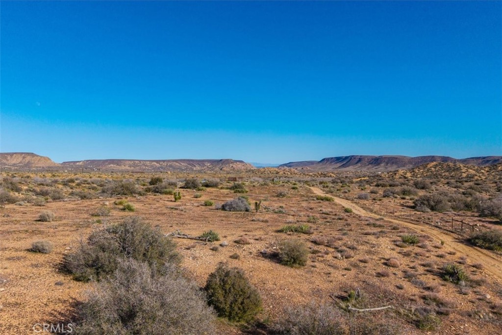 3263 Apache Pass / Bypass, Pioneertown, CA 92268