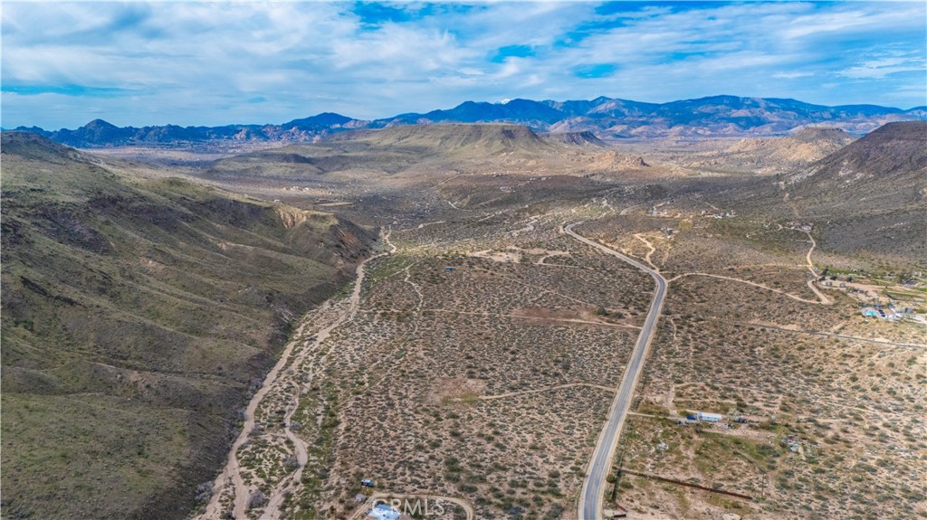 55455 Pipes Canyon, Pioneertown, CA 92268