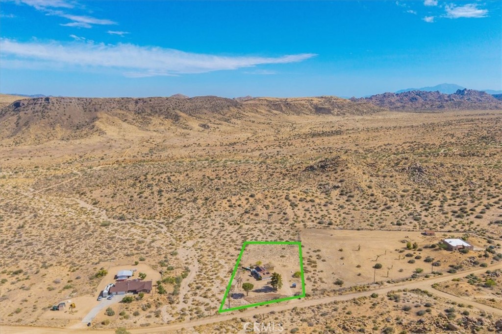 52733 Oak Dr, Pioneertown, CA 92268
