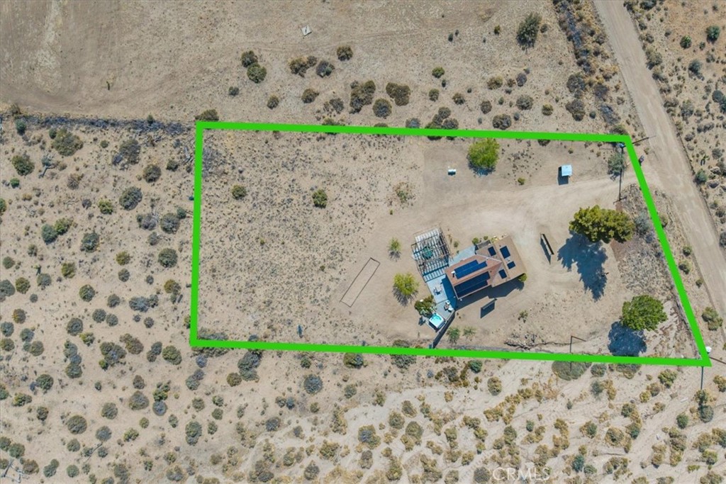 52733 Oak Dr, Pioneertown, CA 92268