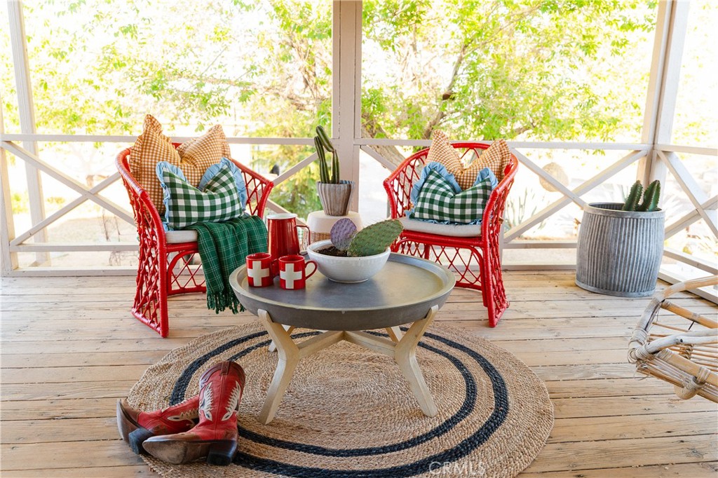 2810 Painted Post Pass, Pioneertown, CA 92268