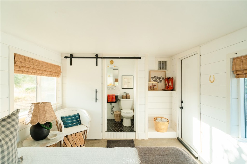 2810 Painted Post Pass, Pioneertown, CA 92268
