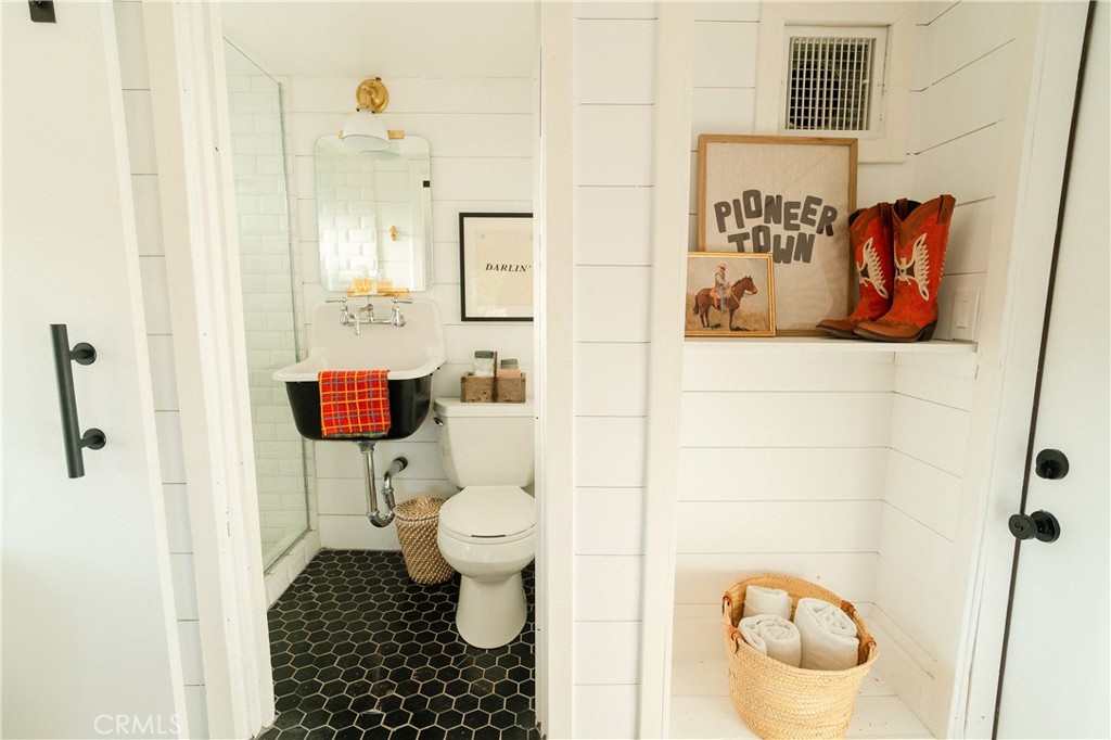 2810 Painted Post Pass, Pioneertown, CA 92268