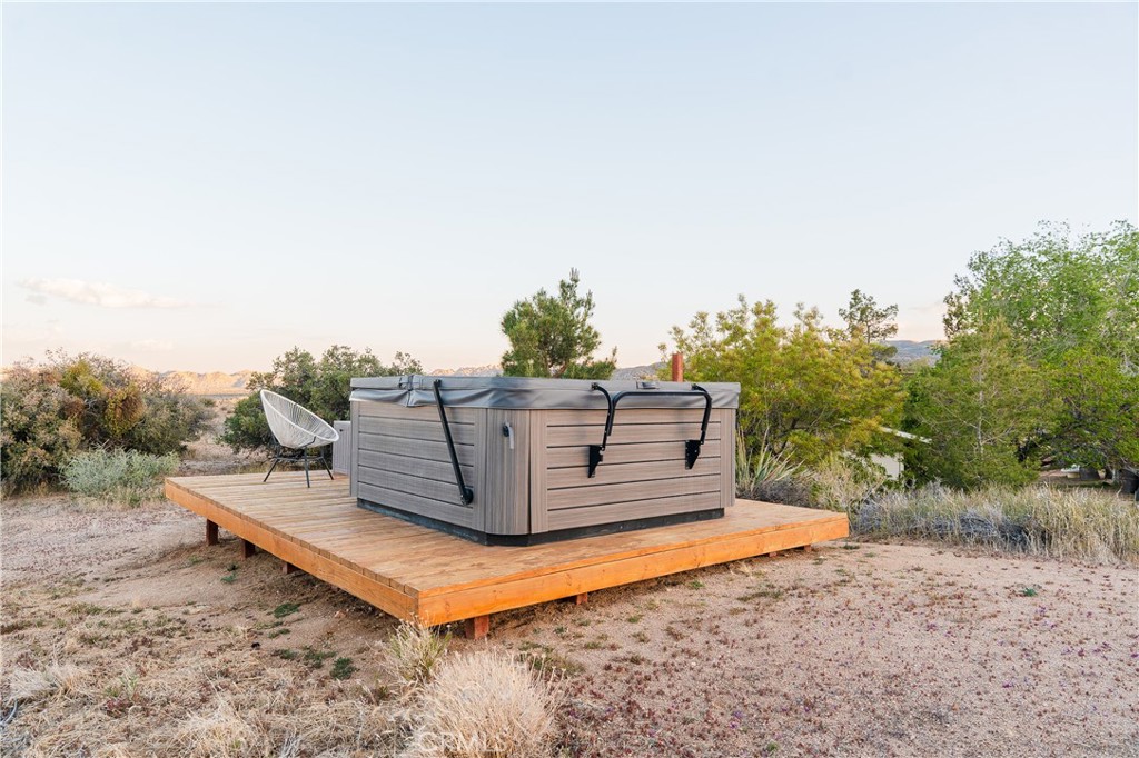 2810 Painted Post Pass, Pioneertown, CA 92268