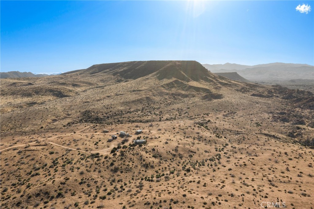 1111 Saratoga, Pioneertown, CA 92268