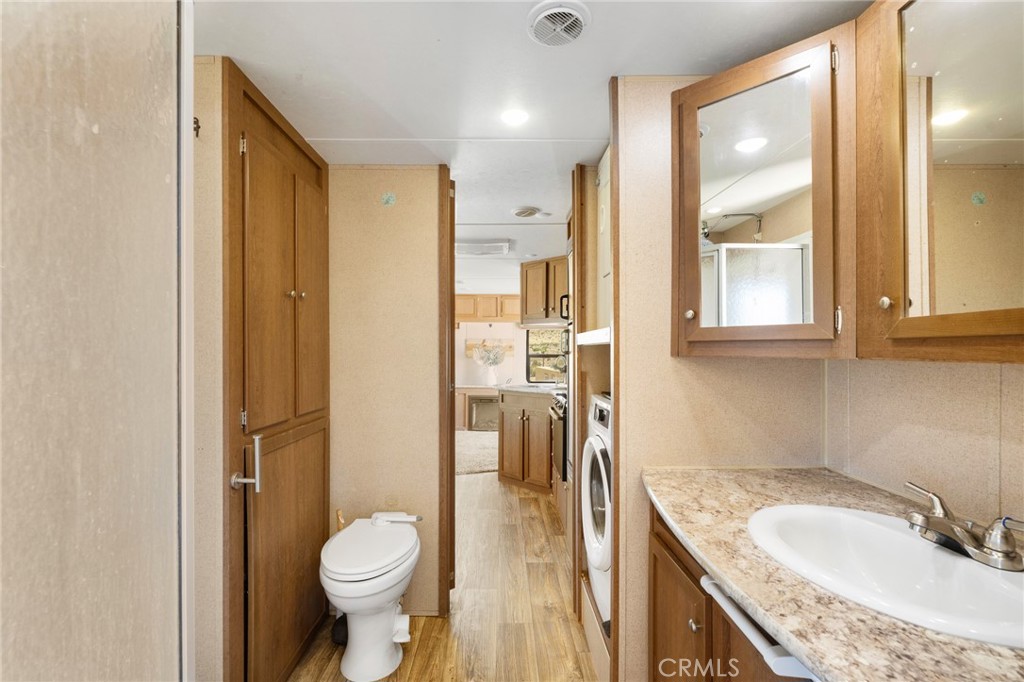 1111 Saratoga, Pioneertown, CA 92268