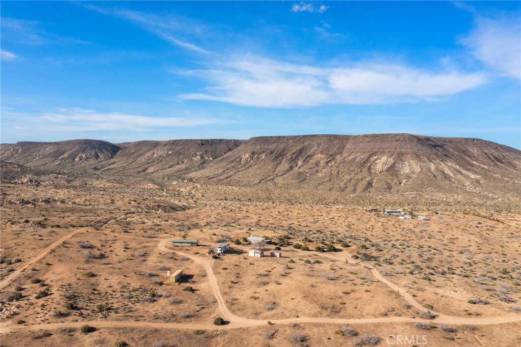 1111 Saratoga, Pioneertown, CA 92268