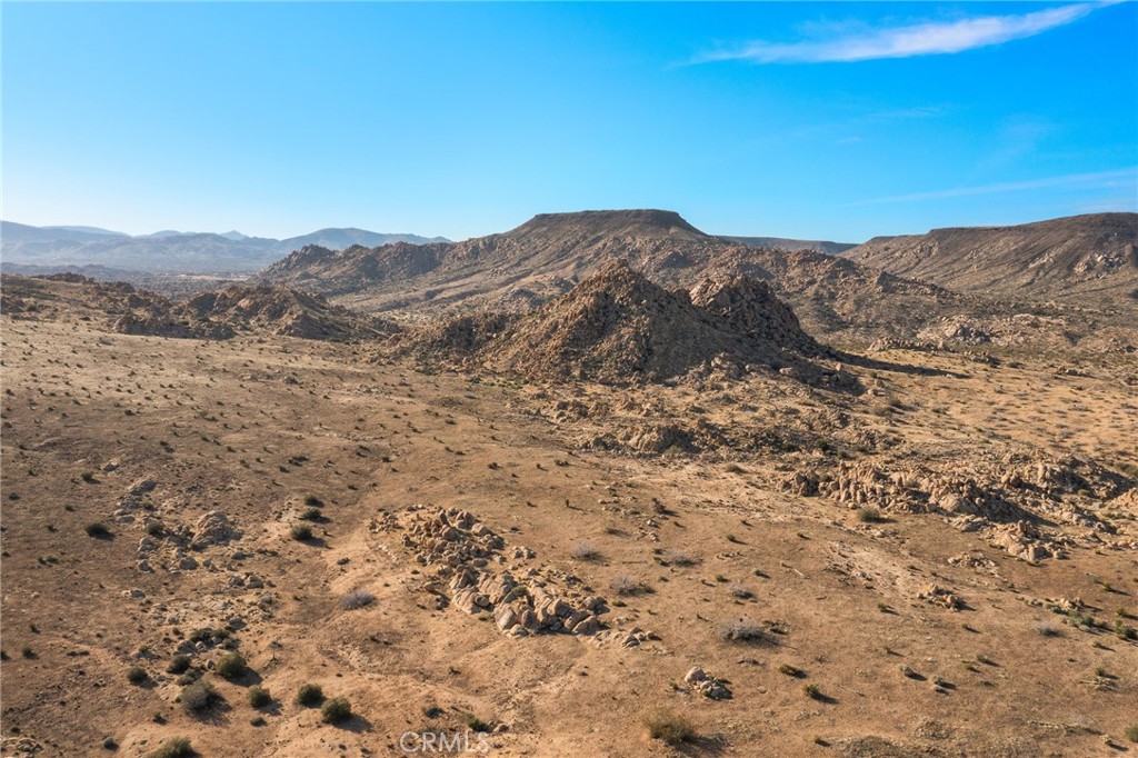 1111 Saratoga, Pioneertown, CA 92268