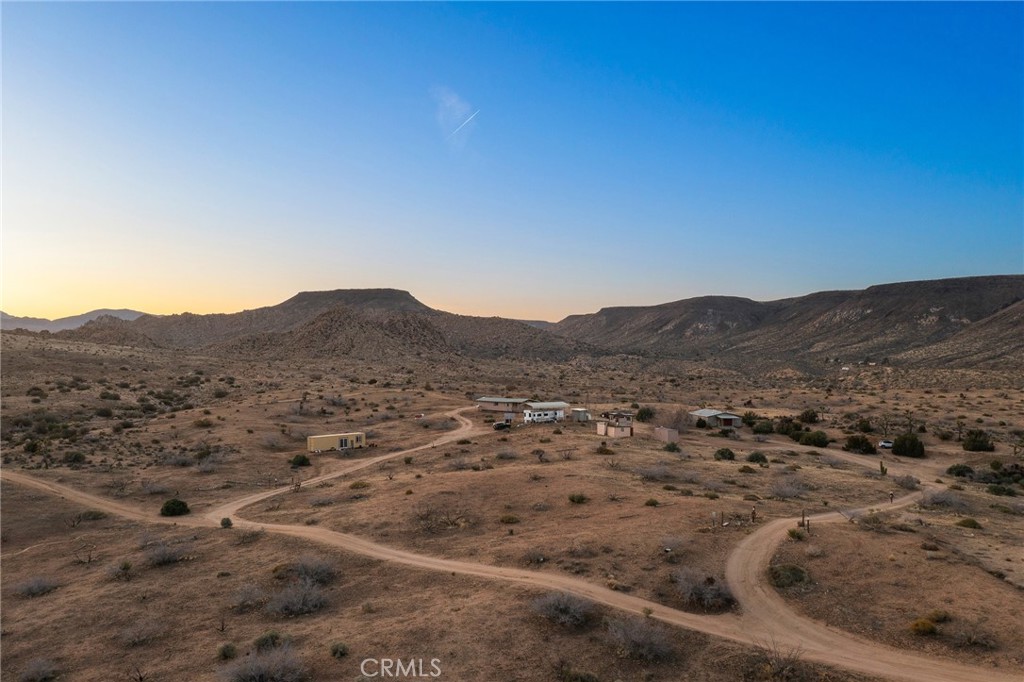 1111 Saratoga, Pioneertown, CA 92268