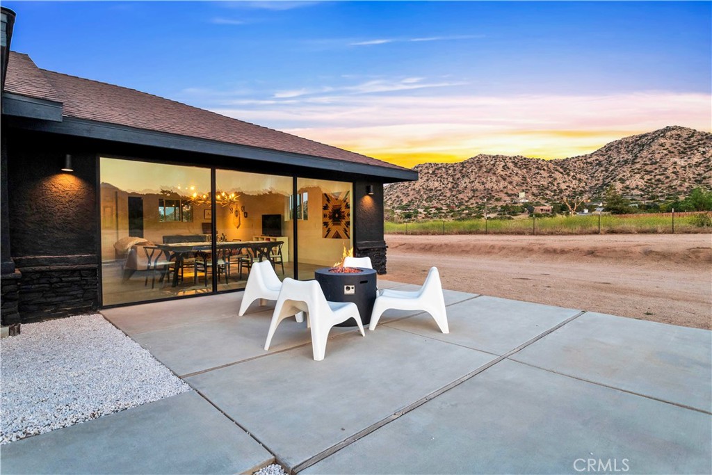 5415 Red Ryder Rd, Pioneertown, CA 92268