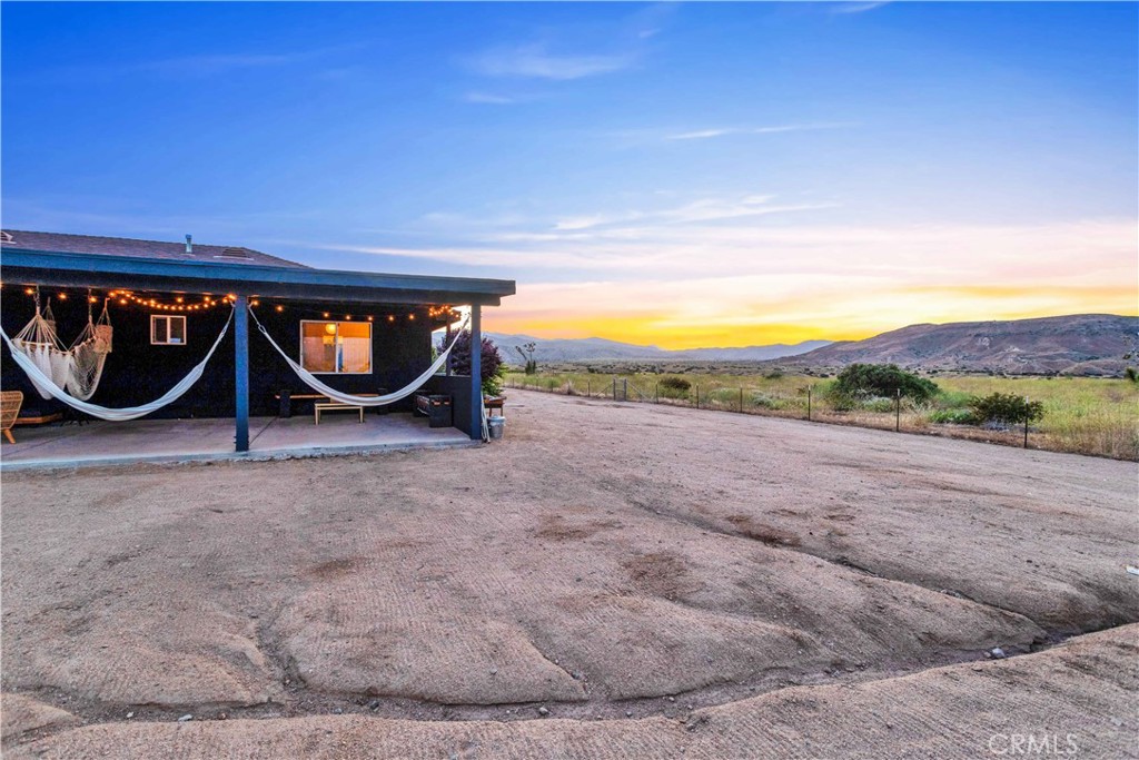 5415 Red Ryder Rd, Pioneertown, CA 92268