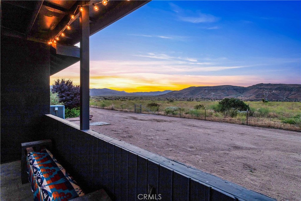 5415 Red Ryder Rd, Pioneertown, CA 92268
