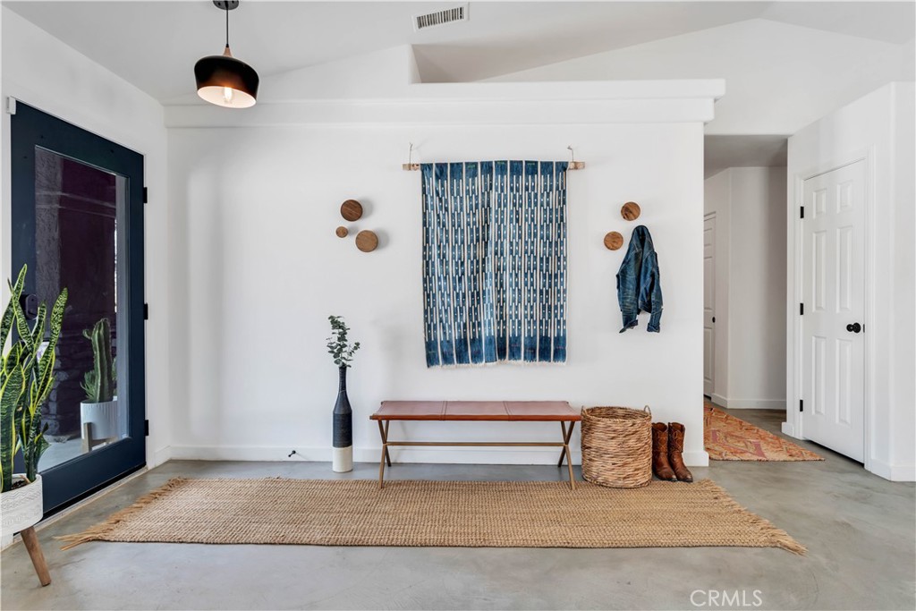 5415 Red Ryder Rd, Pioneertown, CA 92268