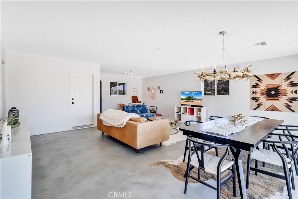 5415 Red Ryder Rd, Pioneertown, CA 92268