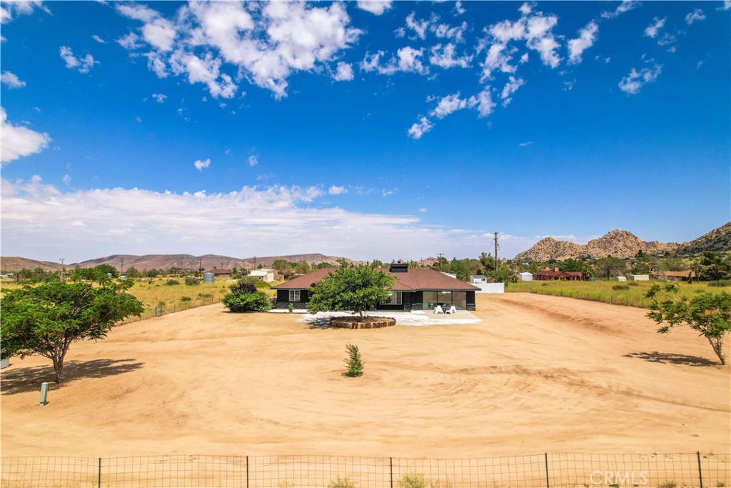 5415 Red Ryder Rd, Pioneertown, CA 92268
