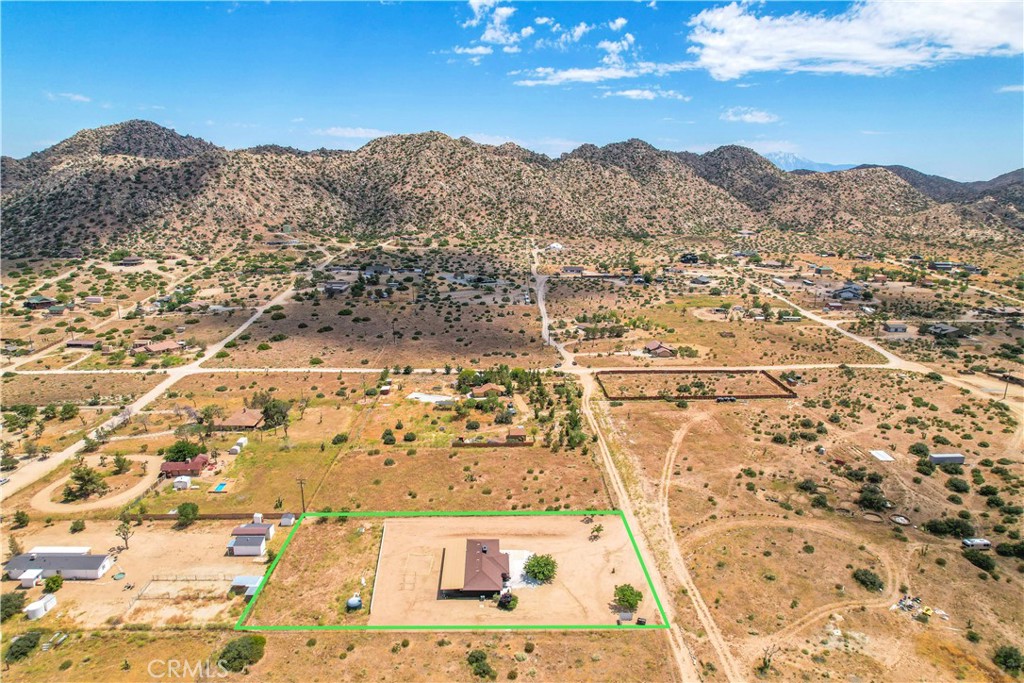 5415 Red Ryder Rd, Pioneertown, CA 92268