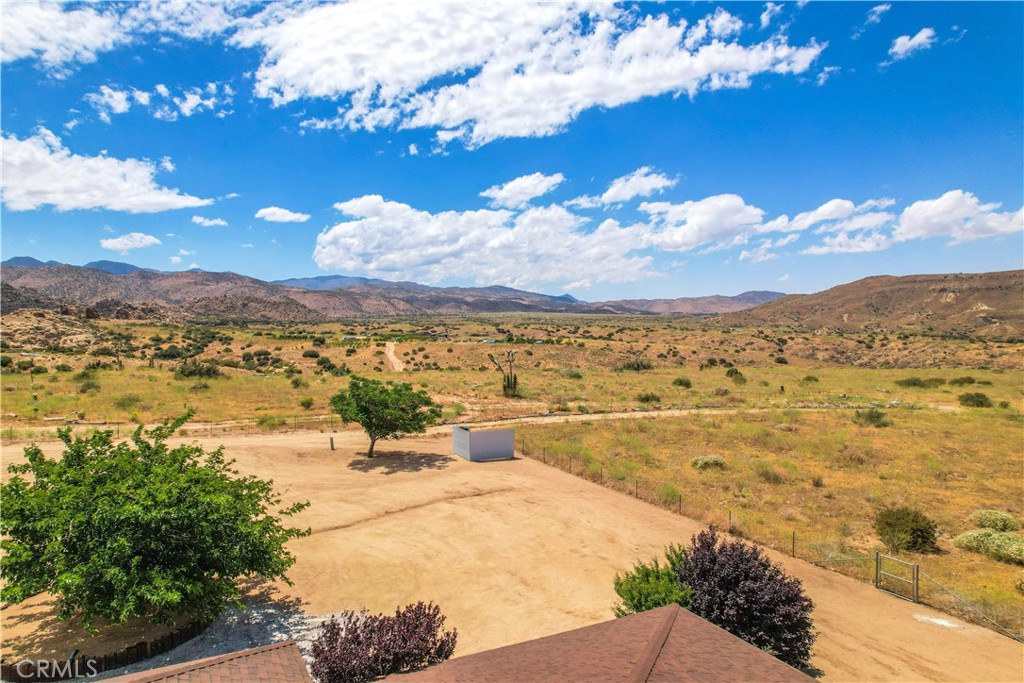 5415 Red Ryder Rd, Pioneertown, CA 92268