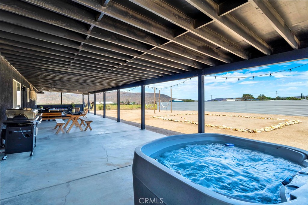 5415 Red Ryder Rd, Pioneertown, CA 92268